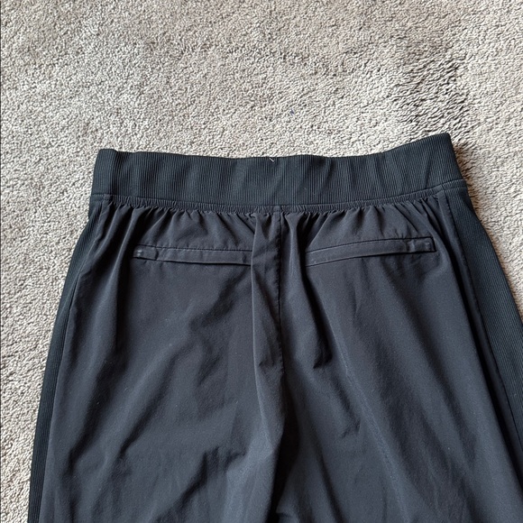 Athleta Black Brooklyn Mid Rise Ankle Pant SIZE 6 - Picture 7 of 8